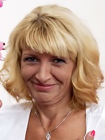 Curvy British housewife getting very frisky