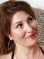 Curvy British housewife getting very frisky