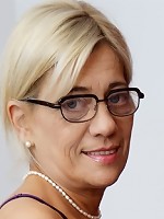 Curvy British housewife getting very frisky