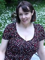 Curvy British housewife getting very frisky