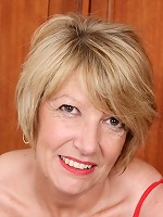 Curvy British housewife getting very frisky