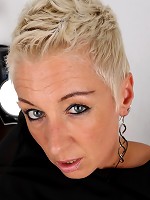 Curvy British housewife getting very frisky
