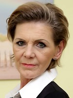 Curvy British housewife getting very frisky