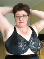 Juggvideos Presents: Live Busty Babe From IMLIVE