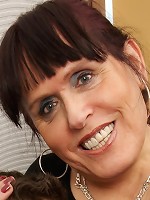 Curvy British housewife getting very frisky