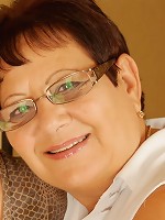 Curvy British housewife getting very frisky